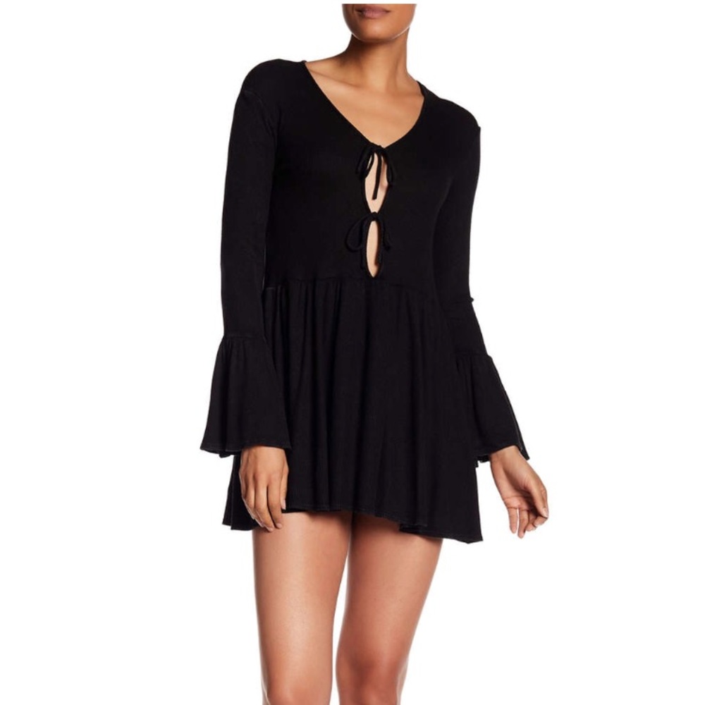 NYTT bell sleeve dress NWT